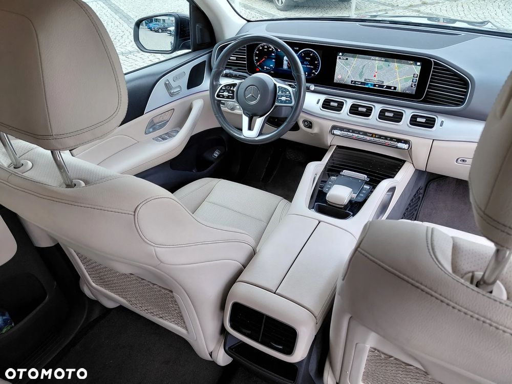 Mercedes-Benz GLE 300 d 4Matic 9G-TRONIC AMG Line - 18