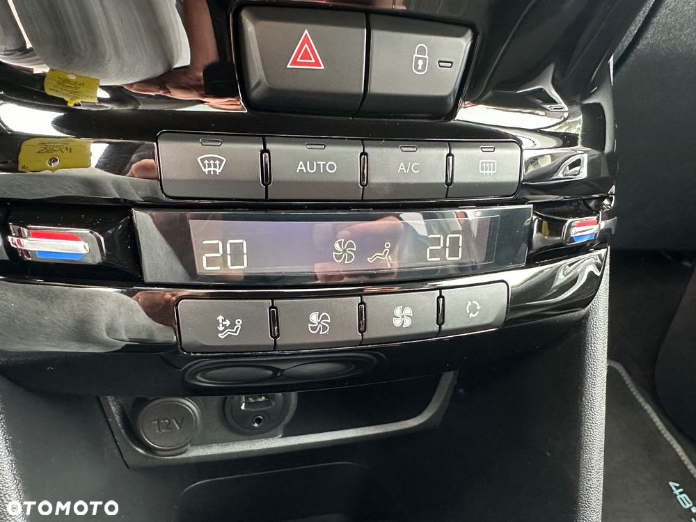 Peugeot 2008 PureTech 110 Stop&Start EAT6 Crossway - 27