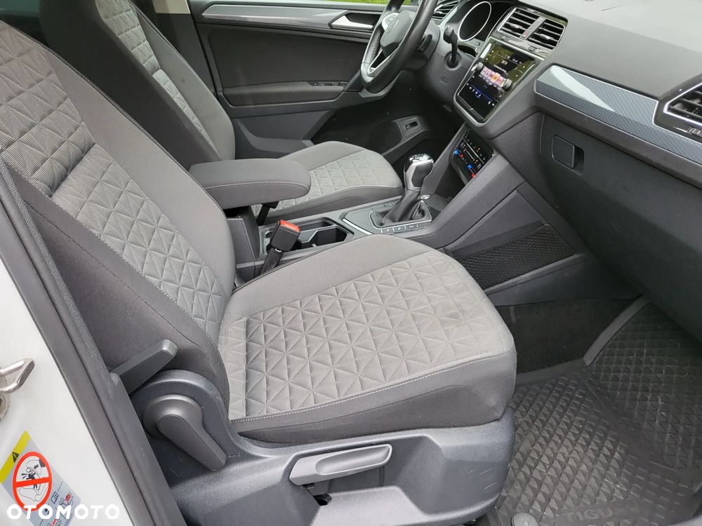 Volkswagen Tiguan 2.0 TDI SCR Life DSG - 6