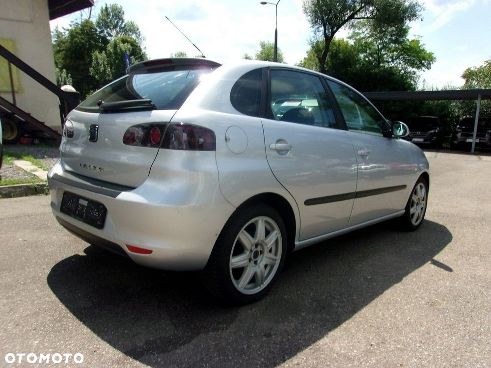 Seat Ibiza 1.4 16V Stylance - 11