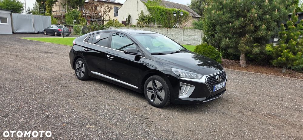 Hyundai IONIQ - 1