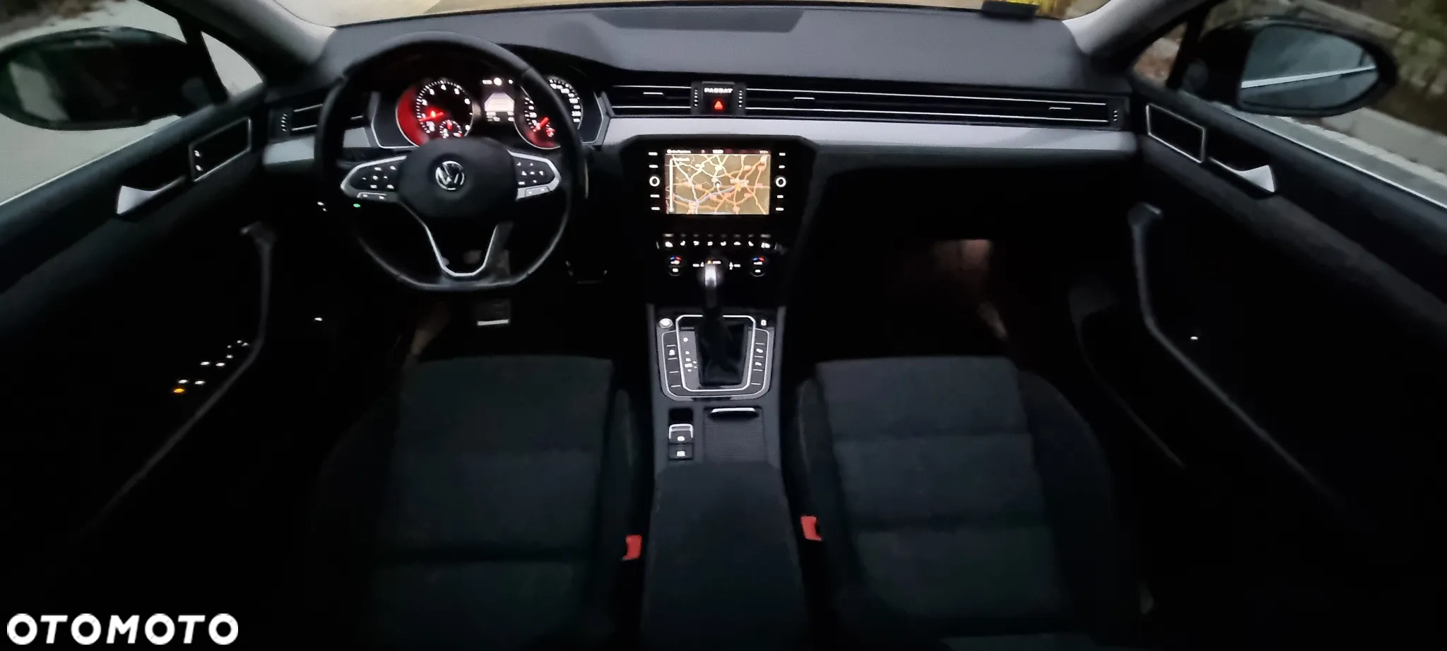 Volkswagen Passat 2.0 TSI Elegance DSG - 21
