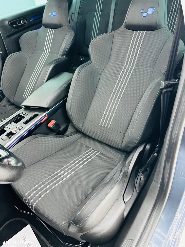 Renault Megane ENERGY dCi 130 GT LINE - 18