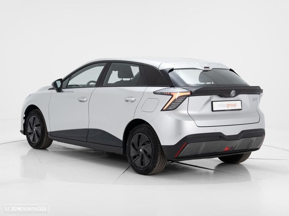 MG MG4 51 kWh Standard - 5