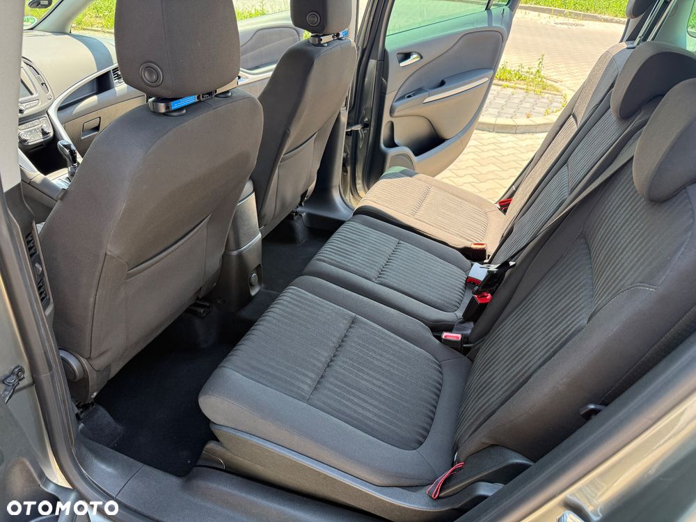 Opel Zafira 2.0 D (CDTI) Automatik Innovation - 12