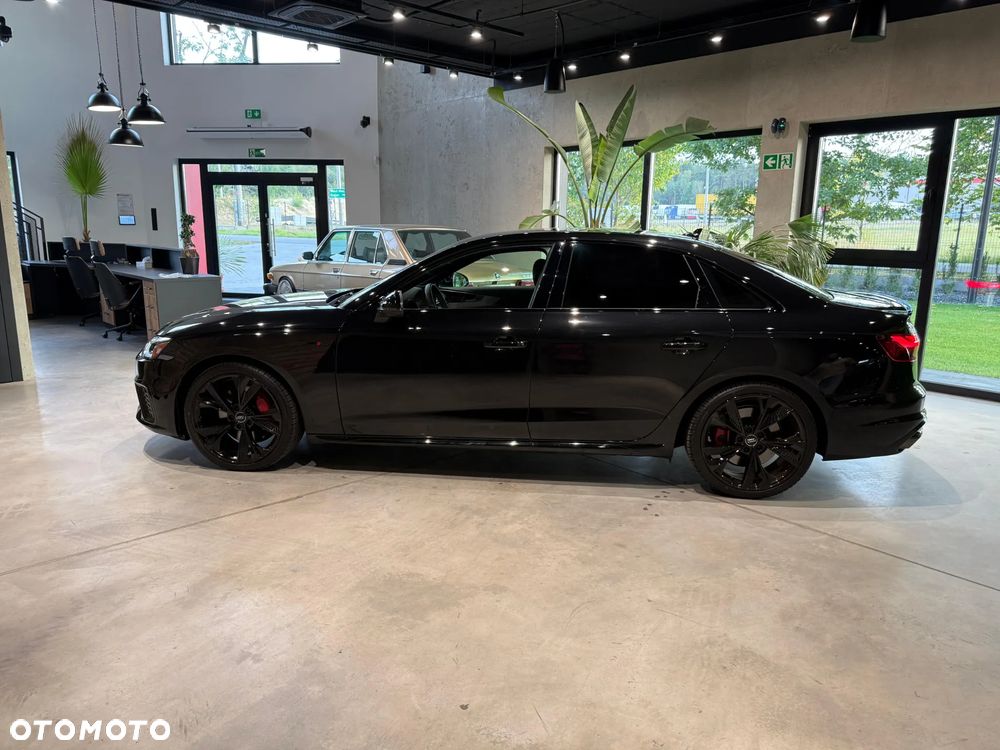 Audi A4 Limousine 45 TFSI quattro S tronic S line - 4