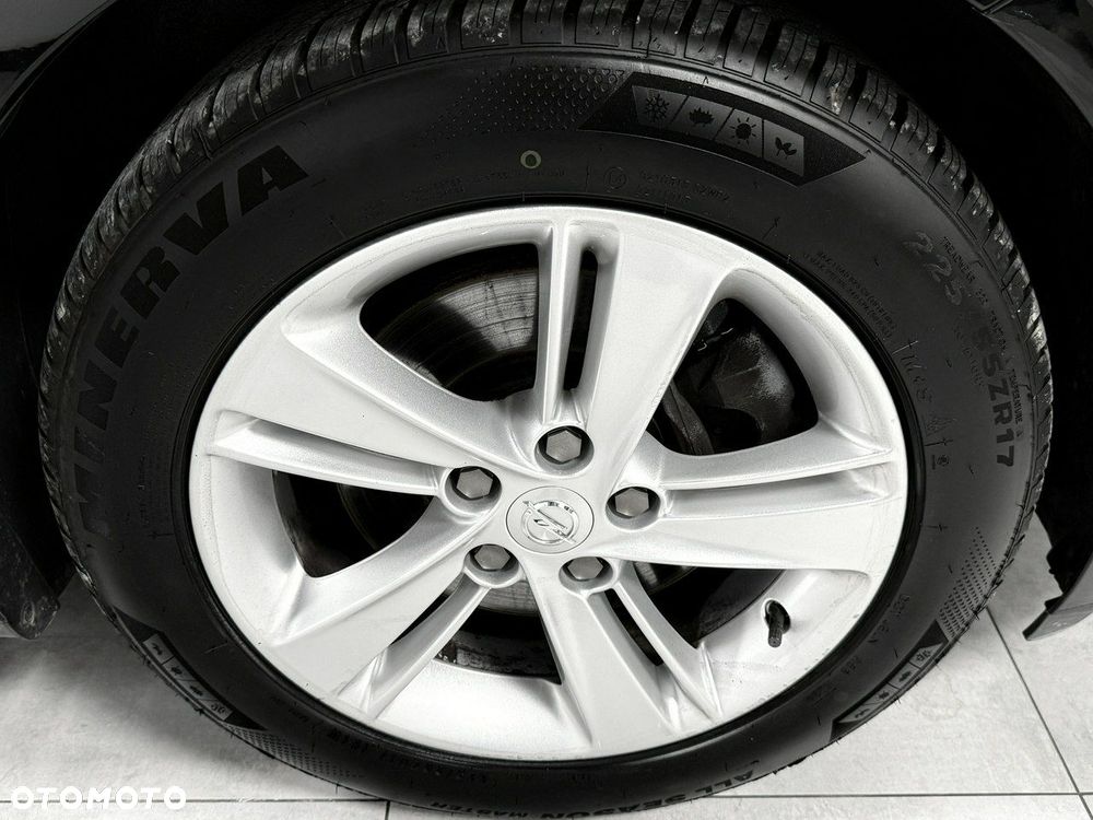Opel Insignia - 11