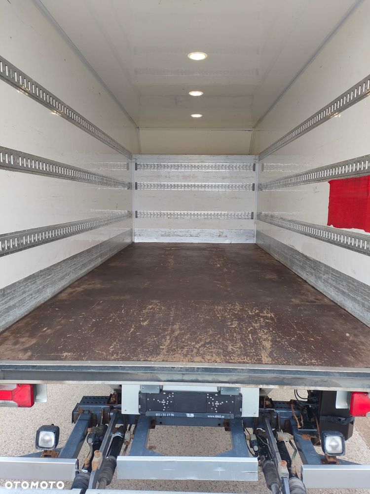 Iveco 35C15 Kontener Izoterma Klimatronic - 10