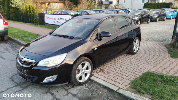 Opel Astra 1.4 Turbo Design Edition