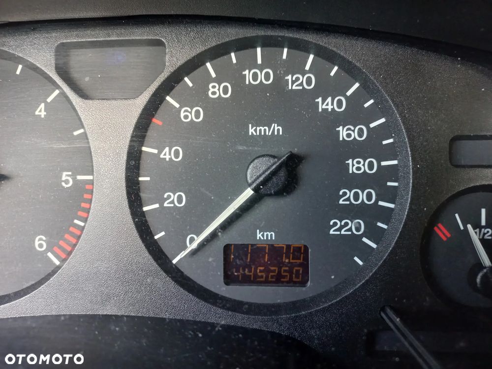 Opel Zafira 2.0 DTI - 6