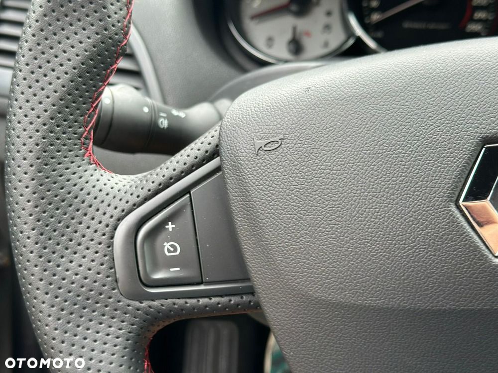 Renault Megane - 21