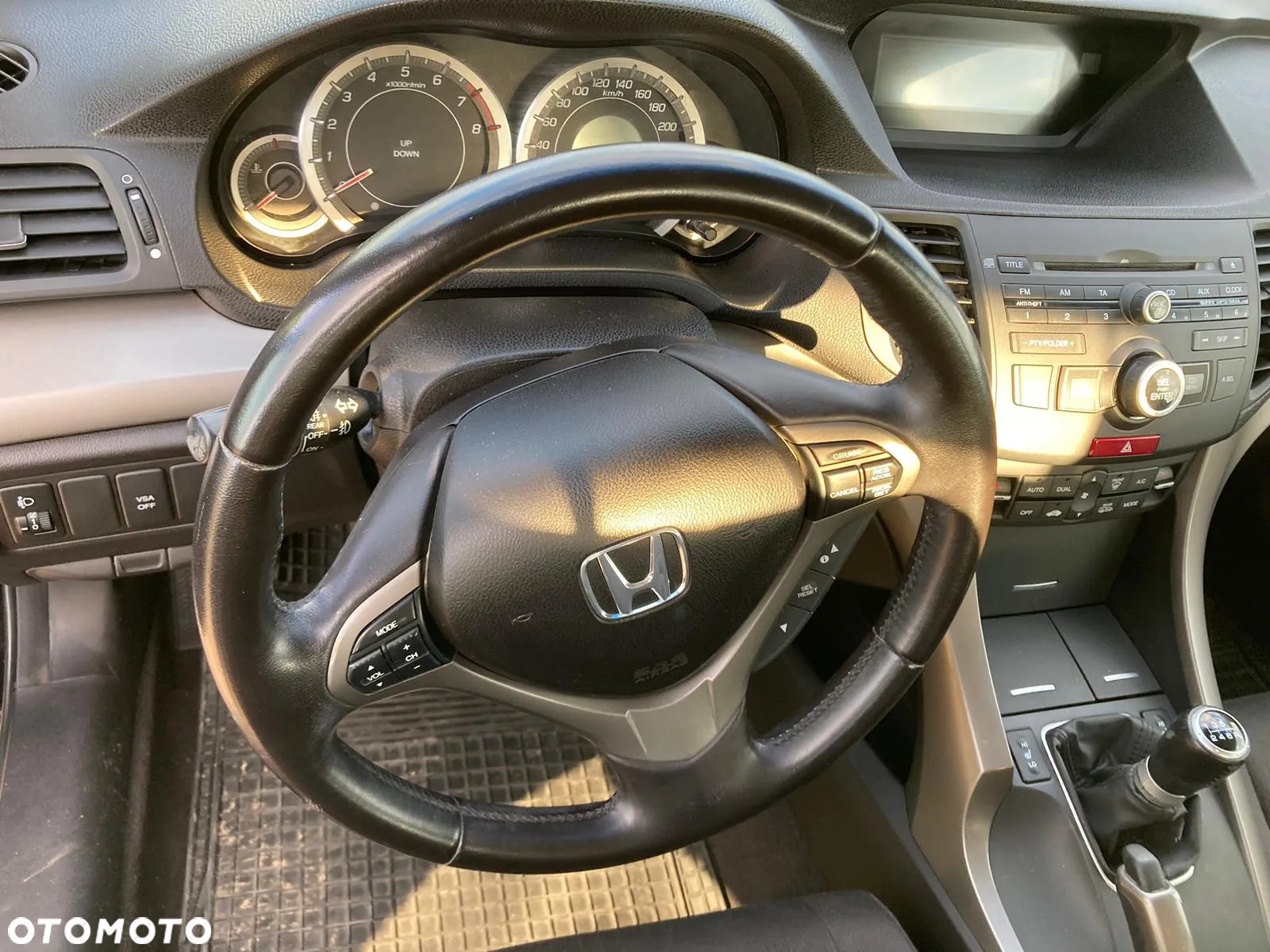 Honda Accord 2.0 Elegance - 9