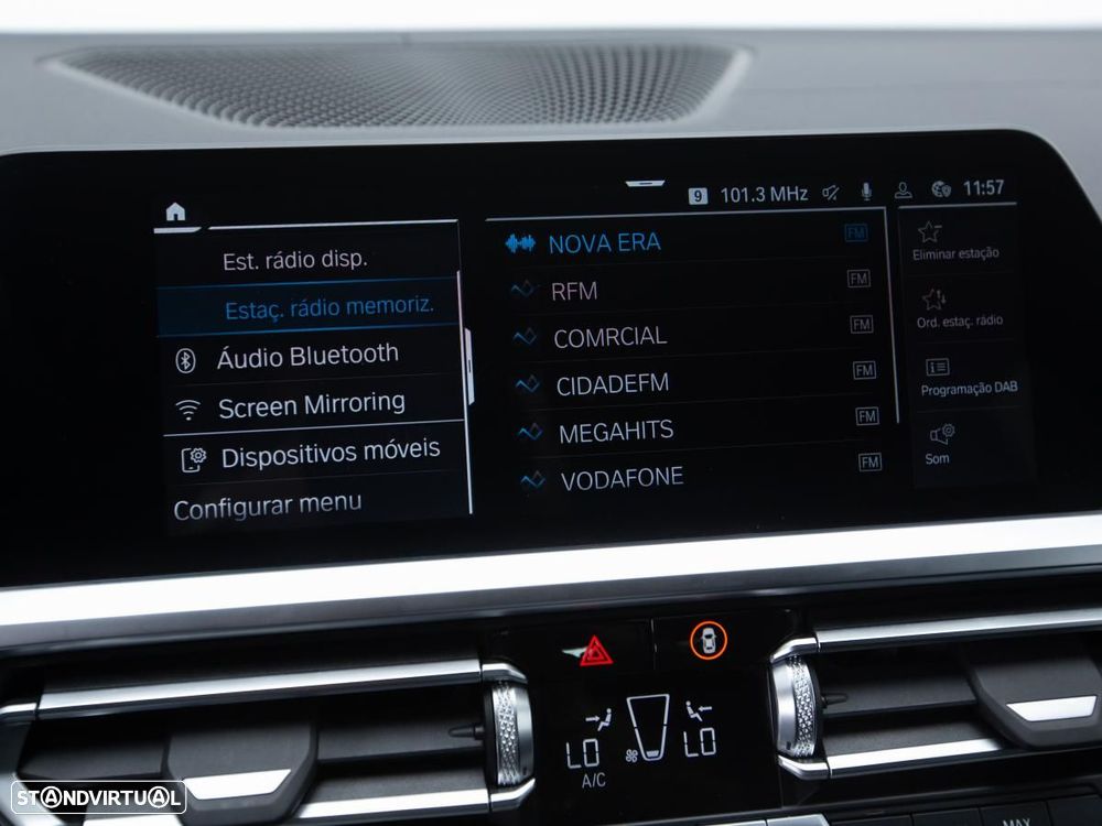 BMW 320 e Pack Desportivo M Auto - 27