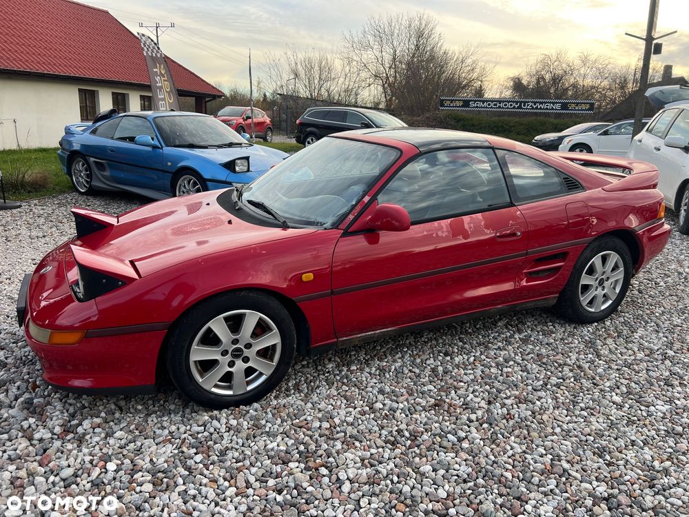 Toyota MR2 - 2
