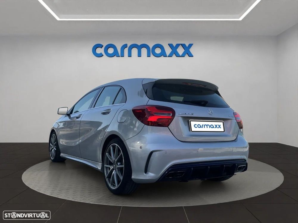 Mercedes-Benz A 45 AMG 4Matic Speedshift 7G-DCT - 4