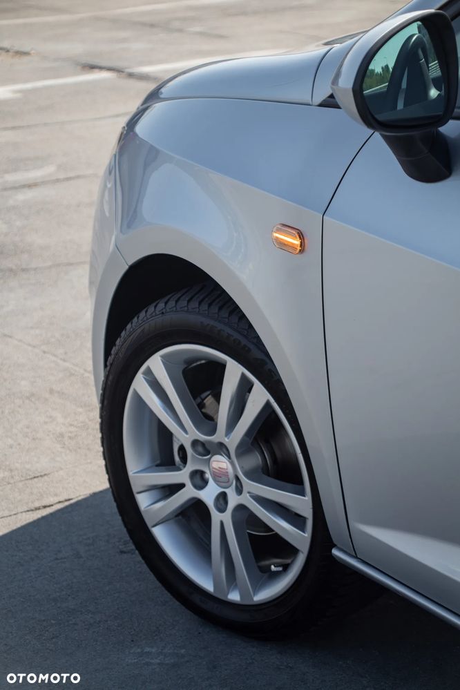 Seat Ibiza SC 1.4 16V Style - 31