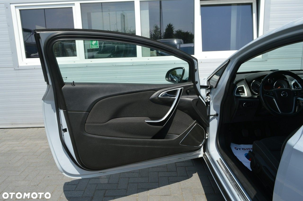 Opel Astra - 28