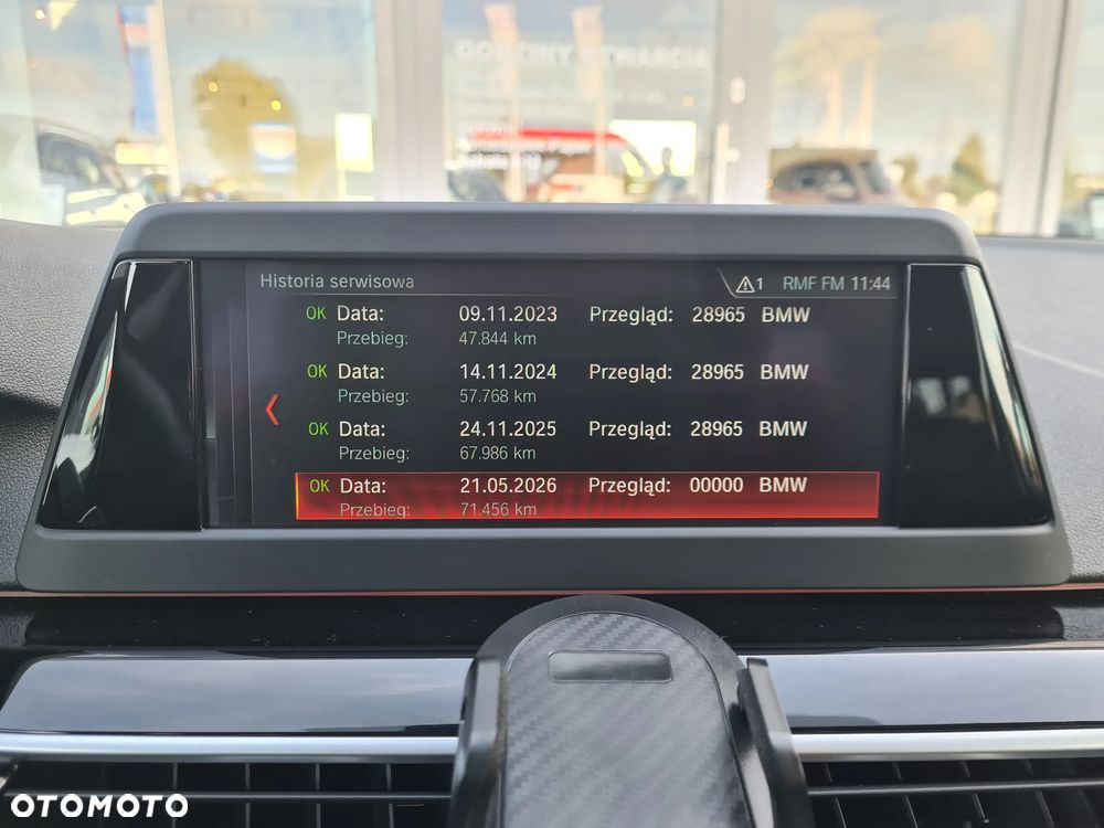 BMW Seria 5 520i Sport Line sport - 31