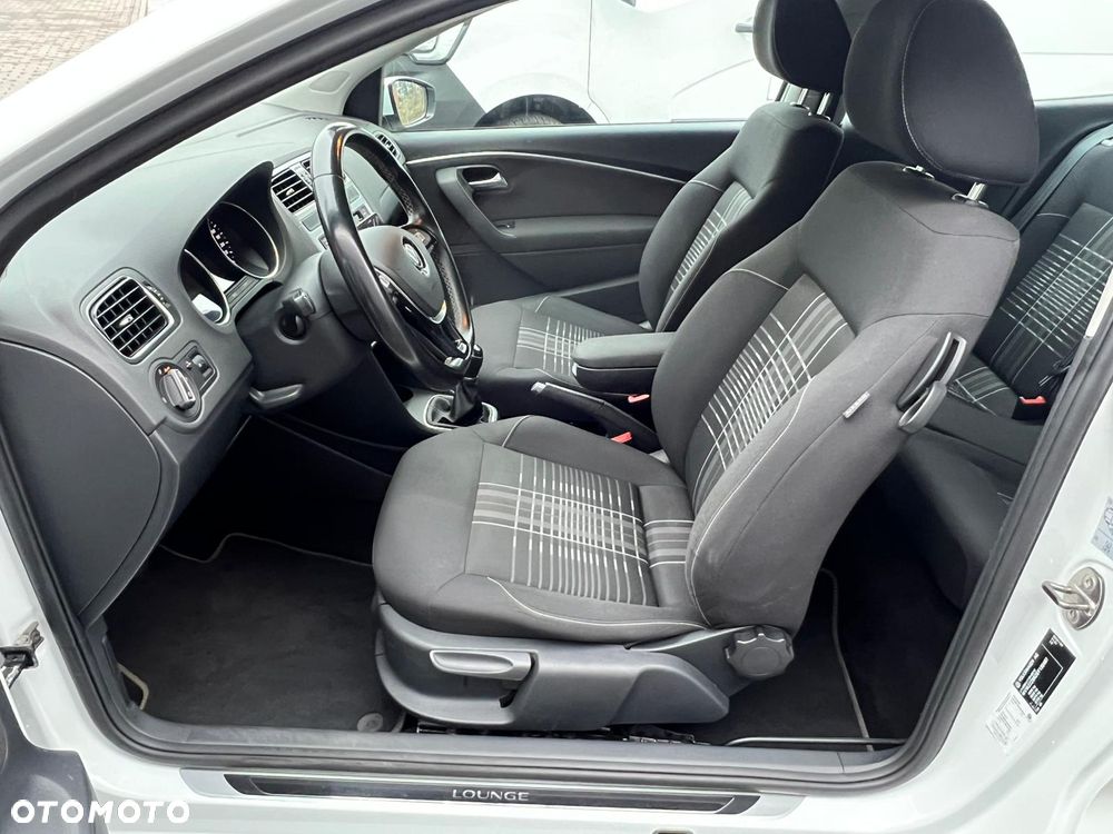 Volkswagen Polo 1.2 TSI Blue Motion Technology Lounge - 14