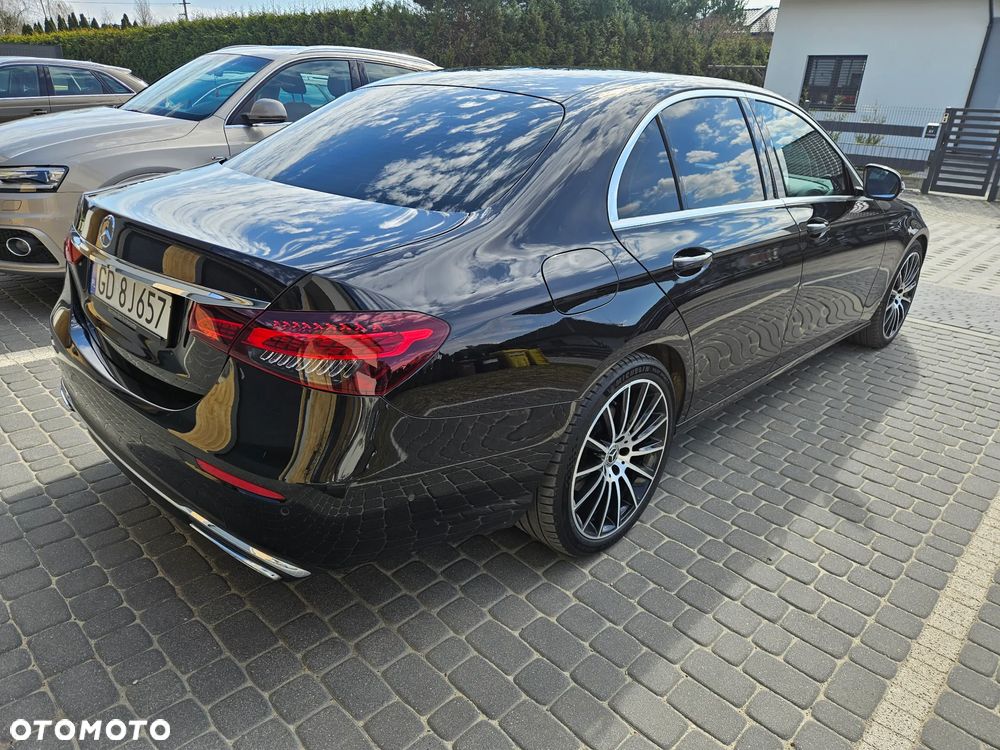 Mercedes-Benz Klasa E 220 d 9G-TRONIC Avantgarde - 3