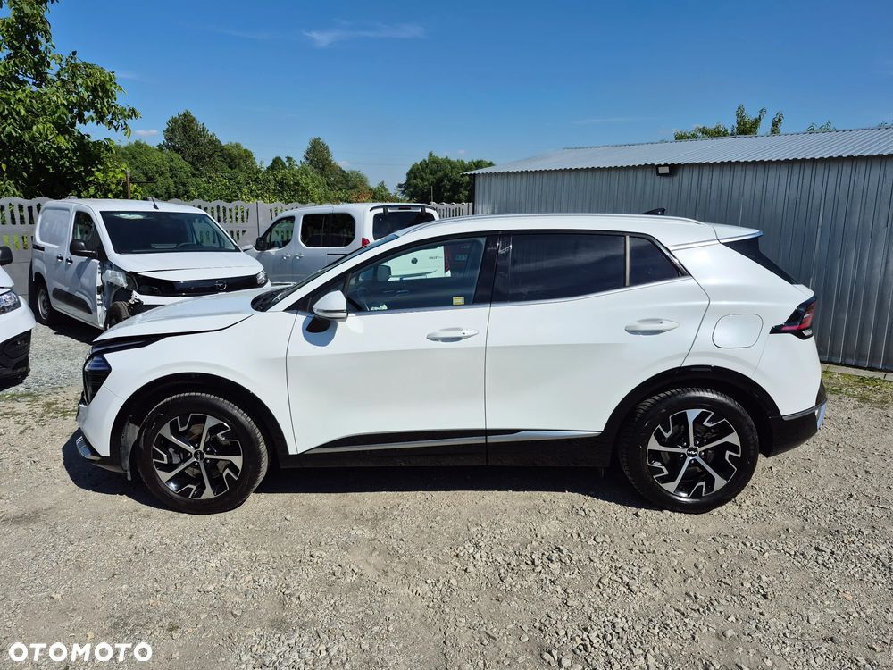 Kia Sportage 1.6 T-GDI MHEV Business Line 2WD DCT - 33