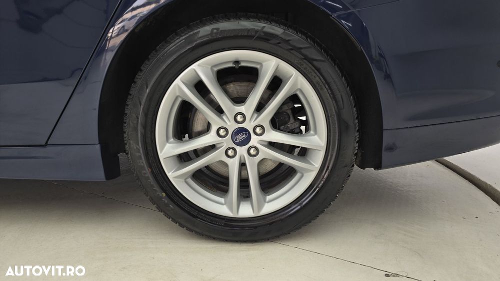 Ford Mondeo - 22