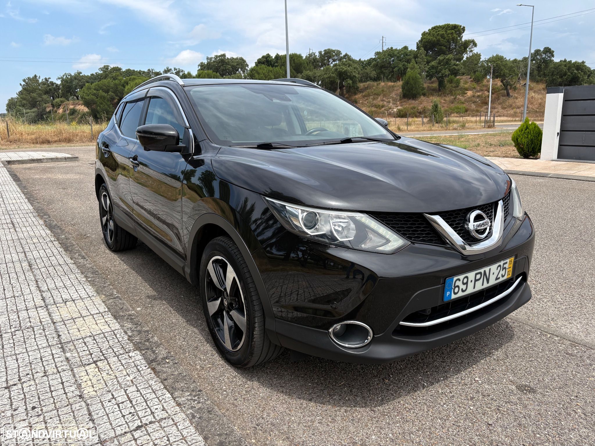 Nissan Qashqai 1.6 dCi N-Tec - 1