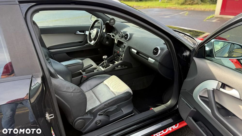 Audi S3 Standard - 12