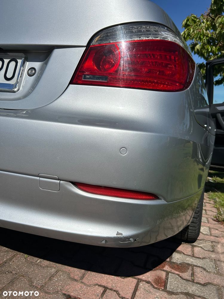 BMW Seria 5 525d - 13