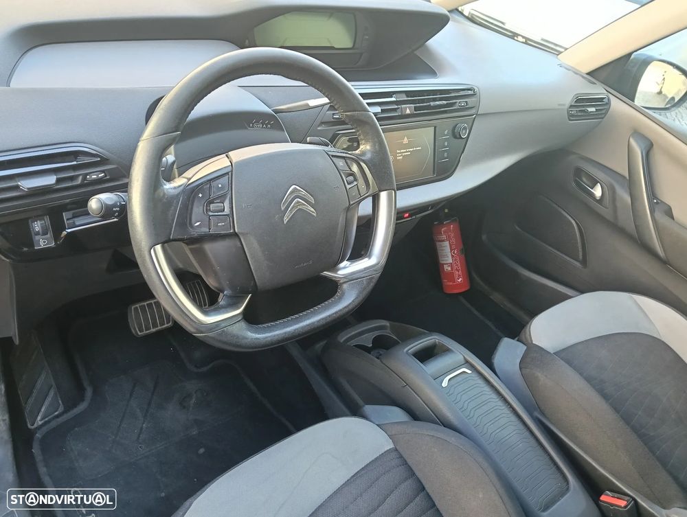 Citroën C4 Grand Picasso 1.6 e-HDi Intensive ETG6 J17 - 17