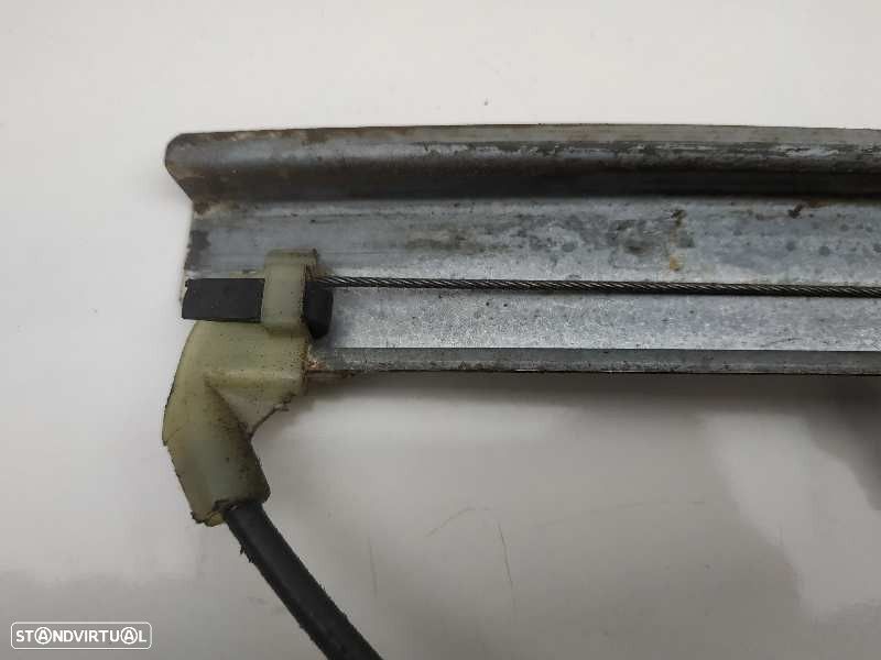 ELEVADOR DE VIDRO TRASEIRO DIREITO NISSAN ALMERA II 2002 - 4