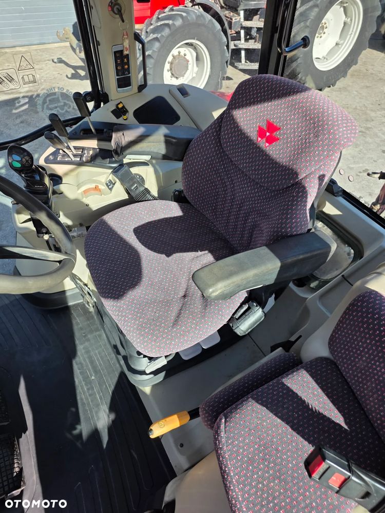 Massey Ferguson 5712 SL DYNA 4 - 10