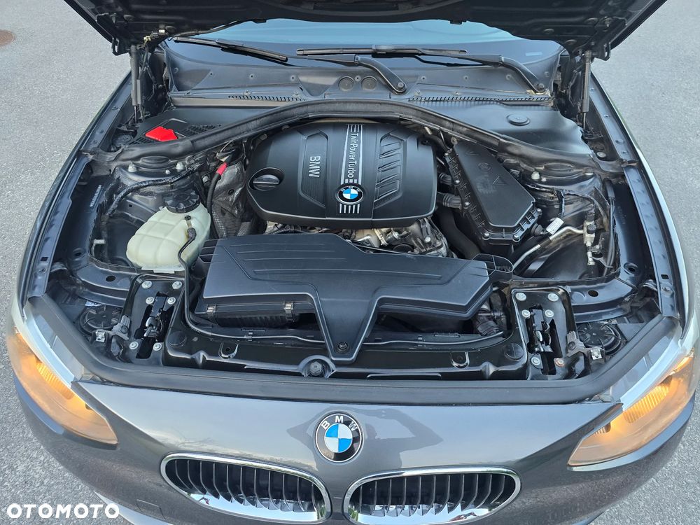 BMW Seria 1 - 24