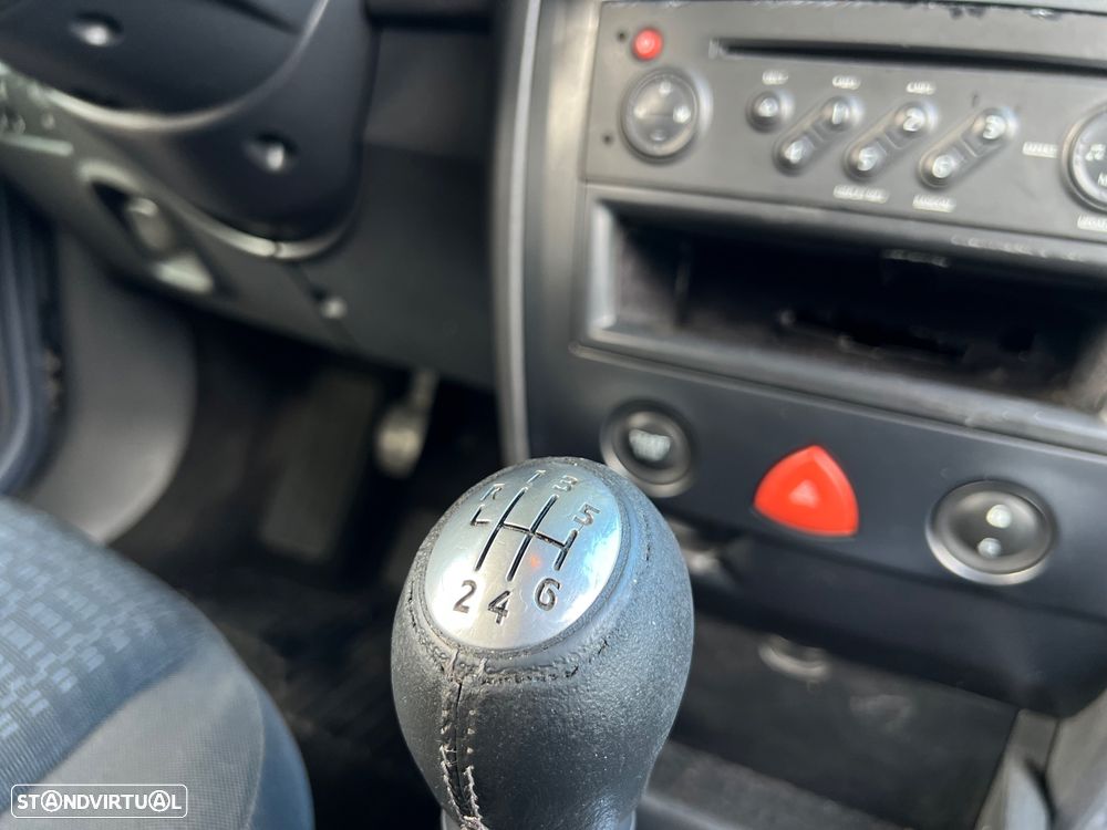 Renault Mégane 1.5 dCi Dynamique - 9