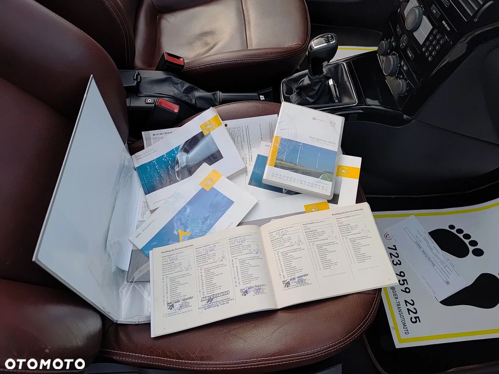 Opel Astra 1.6 Turbo Cosmo - 31