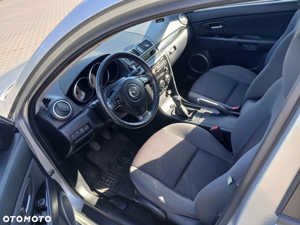 Mazda 3 - 9