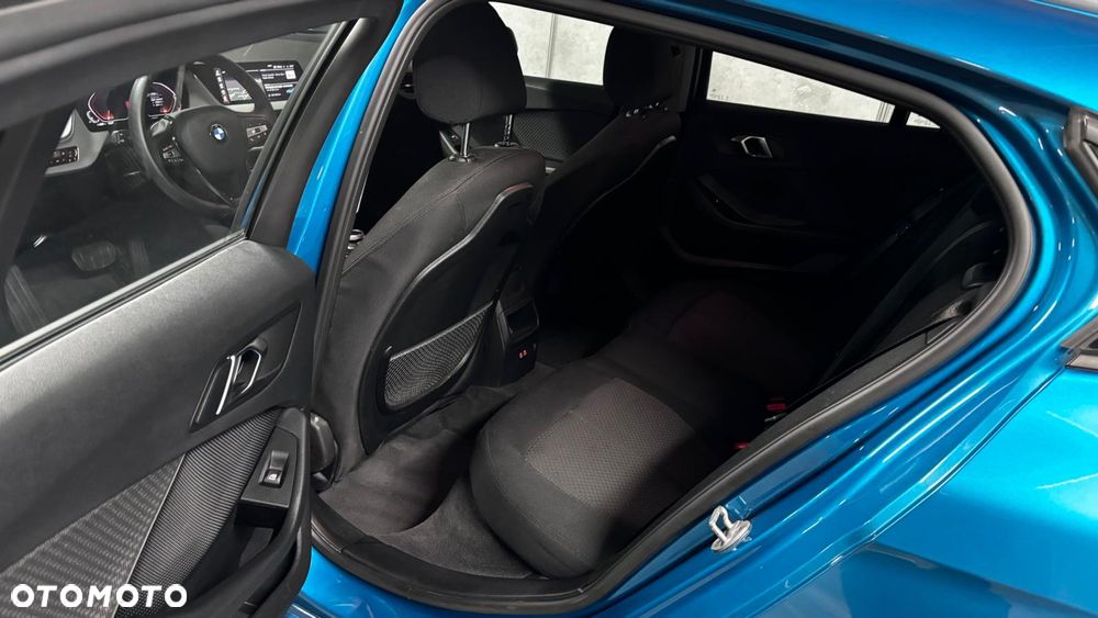 BMW Seria 1 118i - 14