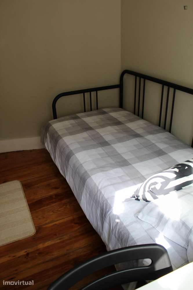 Quarto - localizado em Mouraria Lisbon - Grande imagem: 4/24