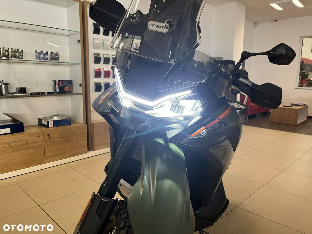 CFMoto MT-X - 14