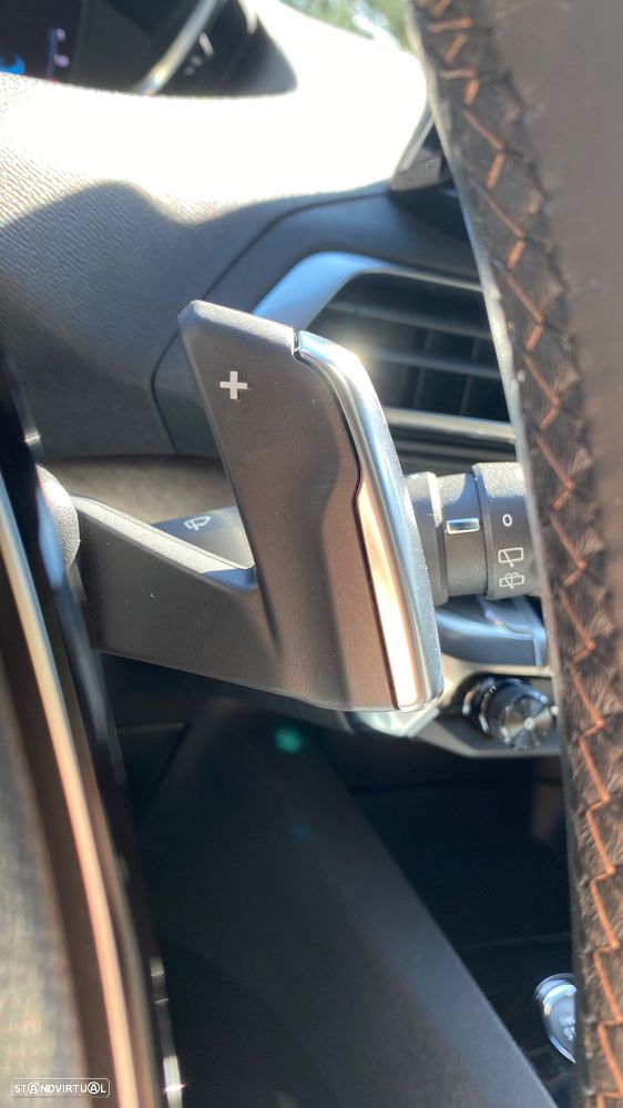 Peugeot 3008 1.6 Hybrid GT e-EAT8 - 37