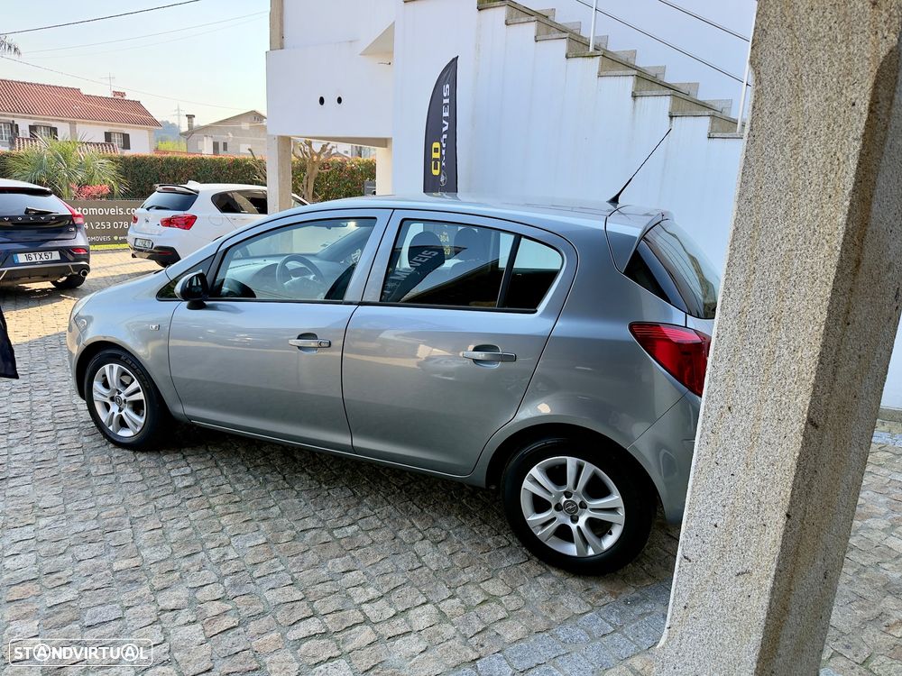 Opel Corsa 1.2 Enjoy - 5