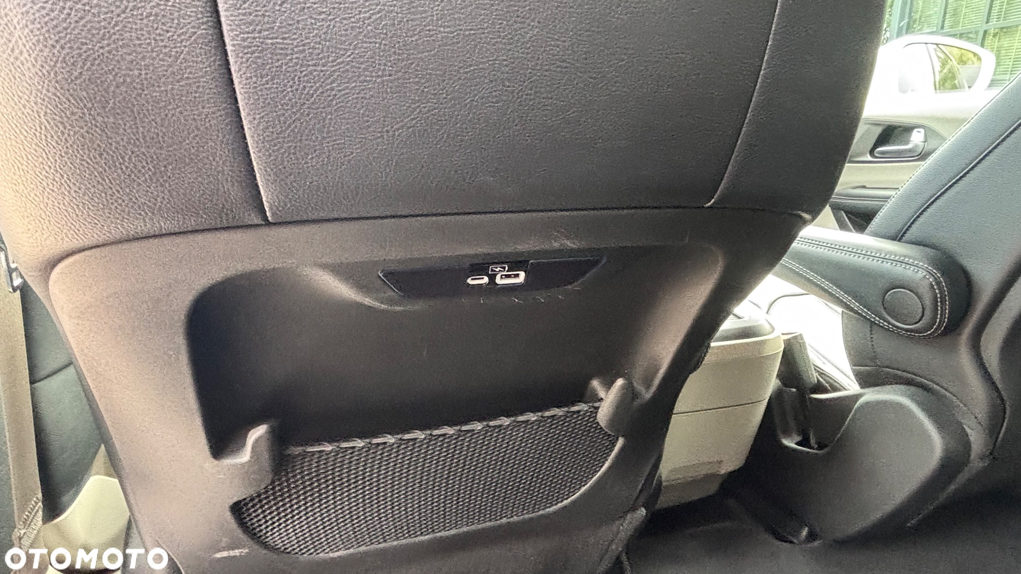 Chrysler Pacifica - 20