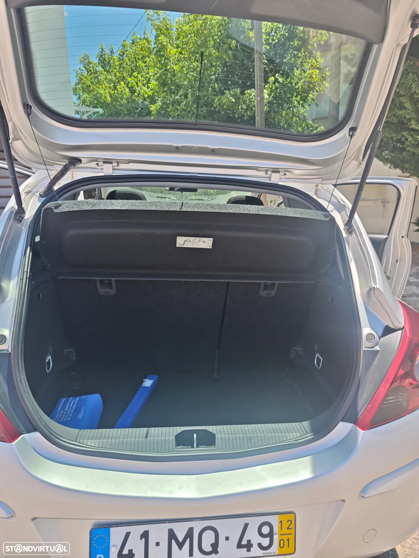 Opel Corsa 1.2 Street Edition - 9