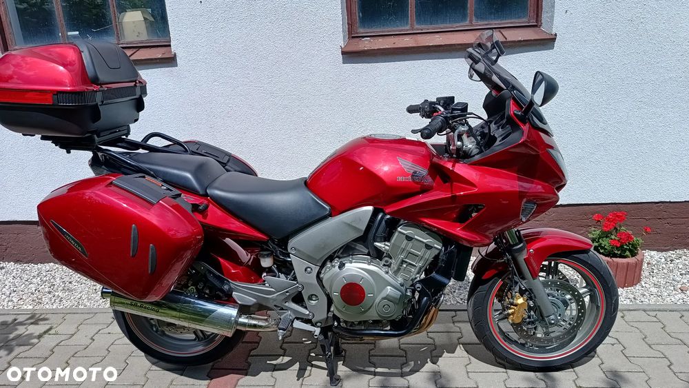 Honda CBF - 2
