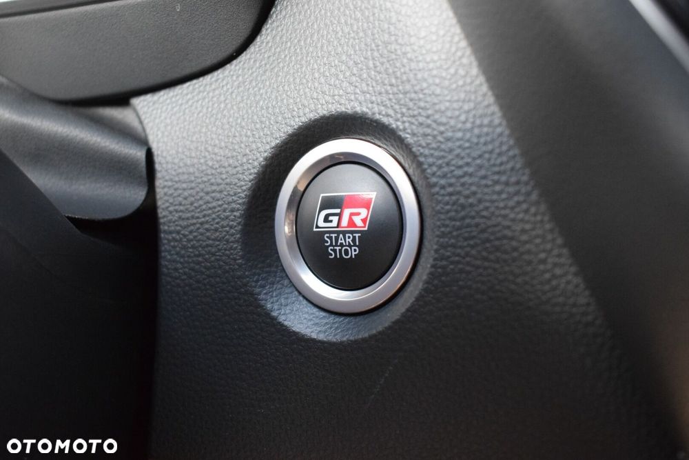 Toyota Corolla 2.0 Hybrid GR Sport - 19