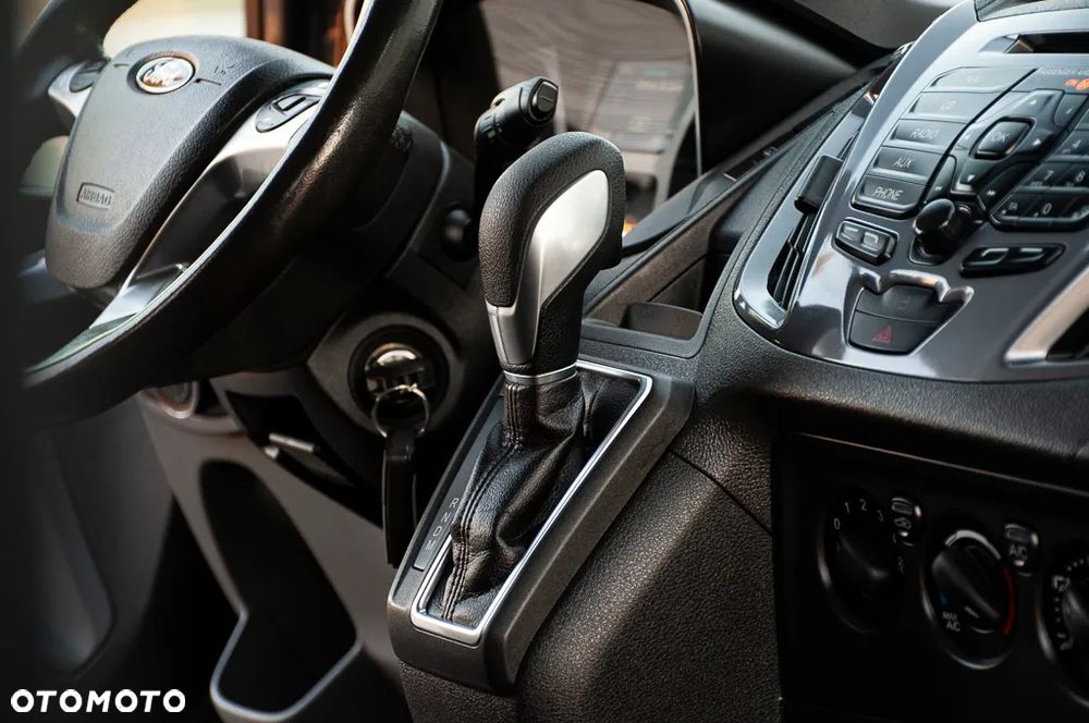 Ford Tourneo Custom 310 L1H1 VA Autm Titanium Business Edition - 23