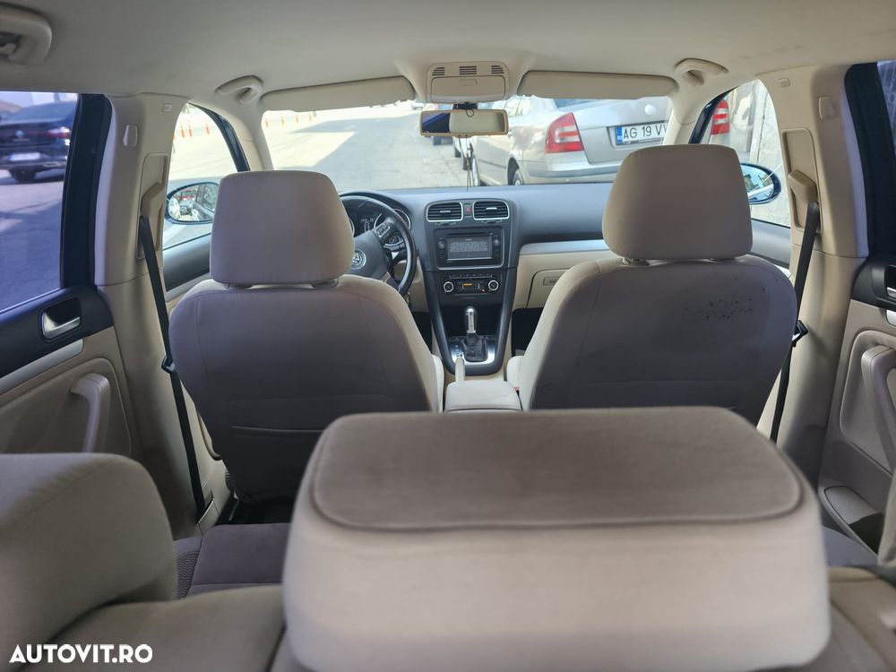 Volkswagen Golf 1.6 TDI BlueMotion Technology DPF Trendline DSG - 10