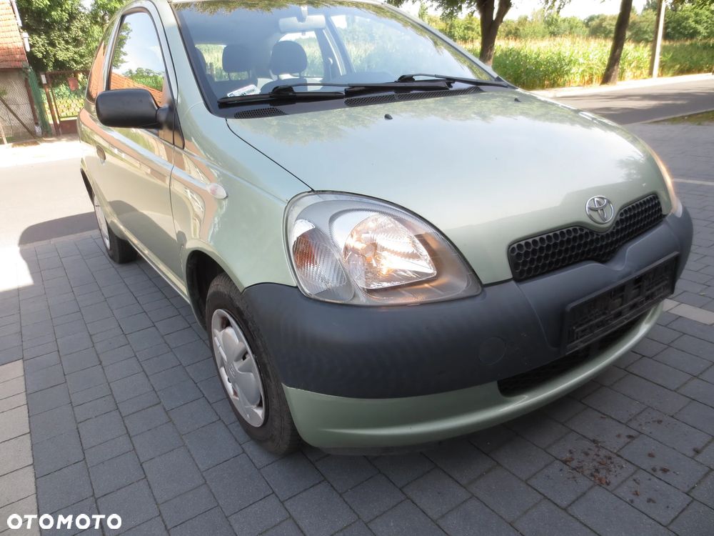 Toyota Yaris 1.0 Base - 16