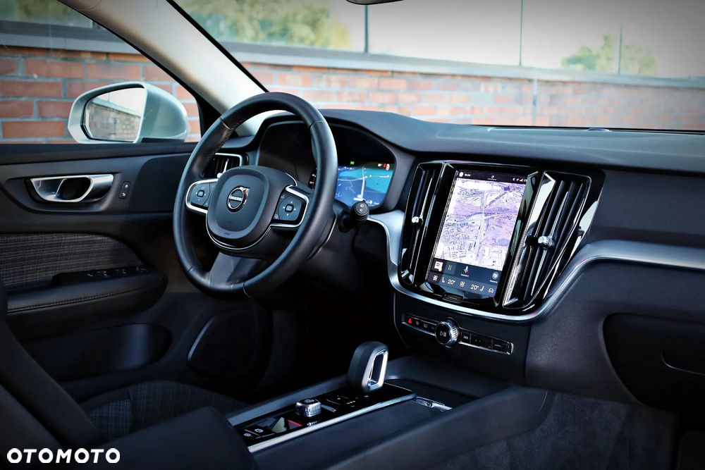 Volvo V60 B4 D Core - 18