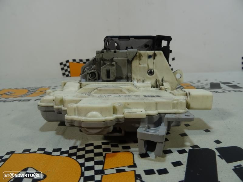 Fecho Da Porta Frente Esquerda Volkswagen Passat (3C2)  3C2837015a / 3 - 5